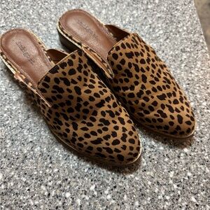 Indigo Leopard Print Mules